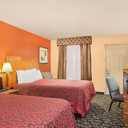 Days Inn By Wyndham Centerville מראה חיצוני תמונה