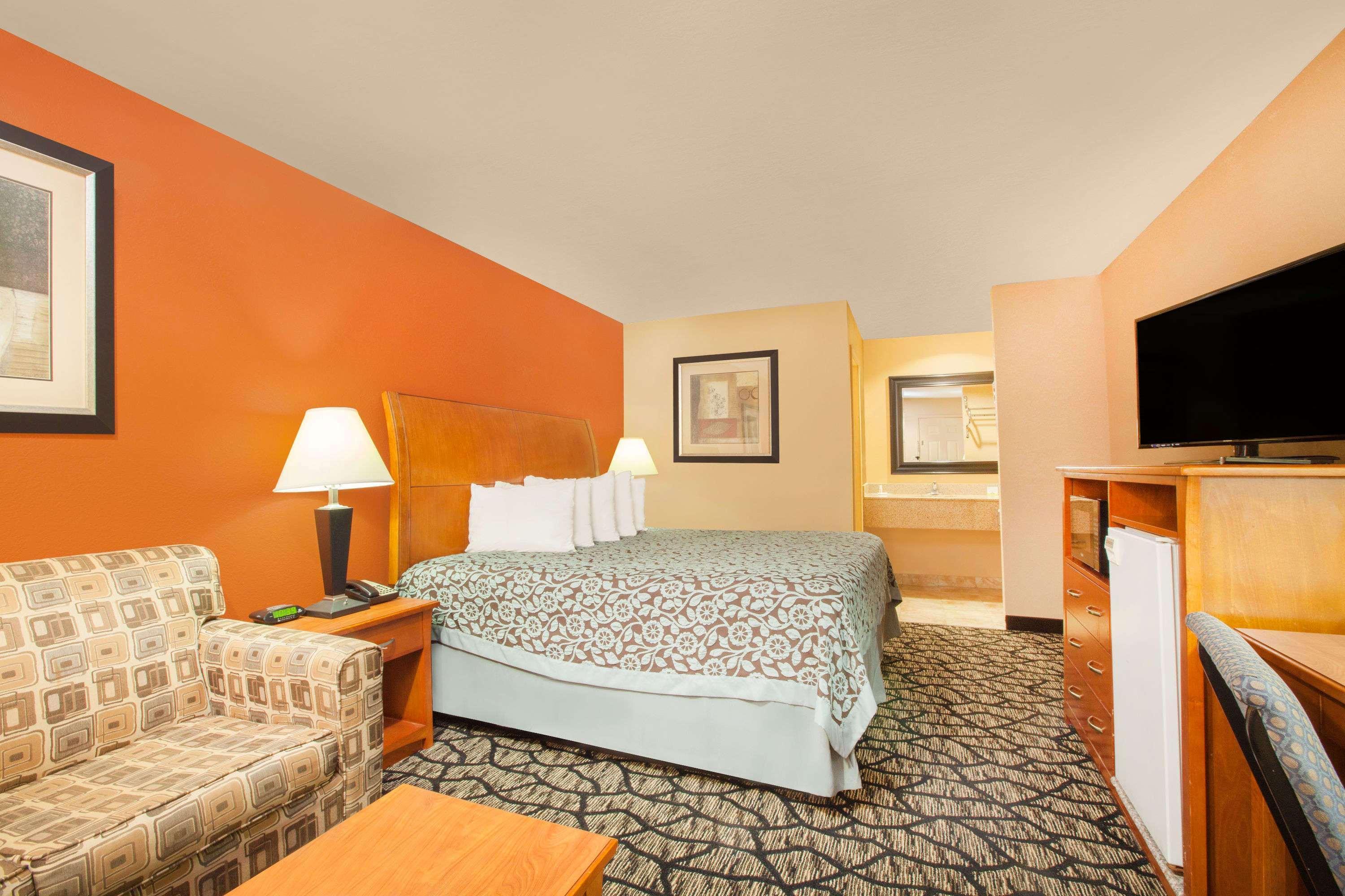 Days Inn By Wyndham Centerville מראה חיצוני תמונה